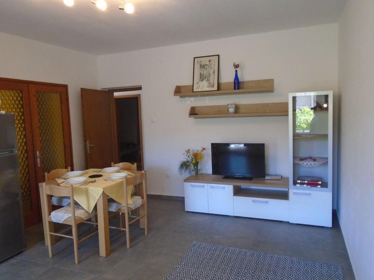 Apartment Antica Baska  Exterior photo